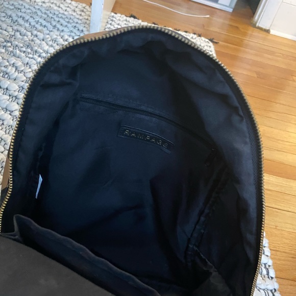 Camo Rampage Backpack - Picture 6 of 6